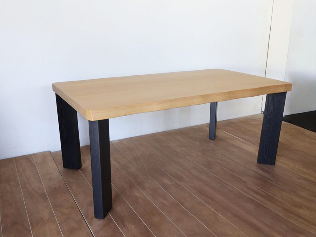 座卓天板を活かしたダイニングテーブル