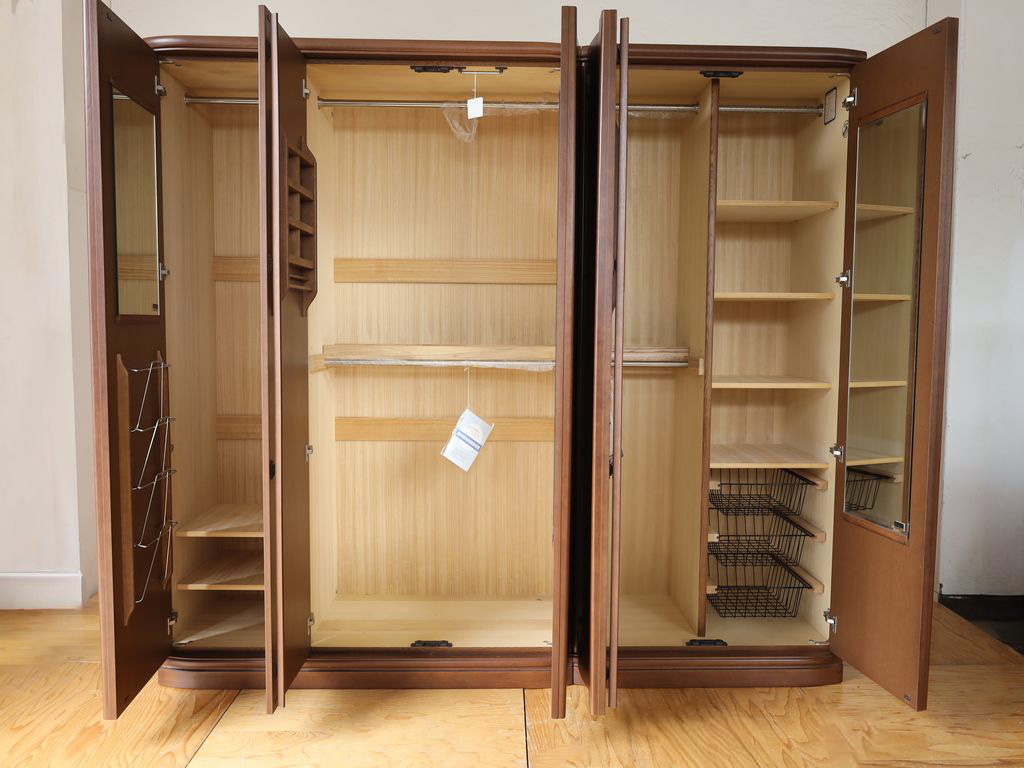 タンス内部の鏡