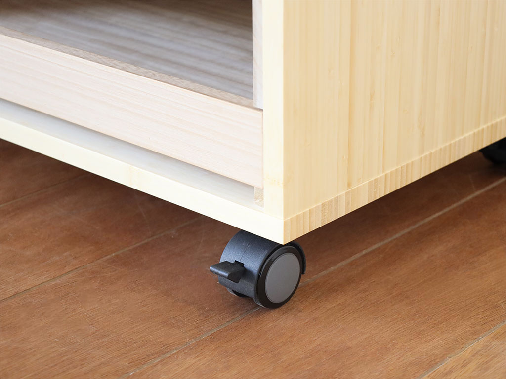 ストッパー付きキャスター