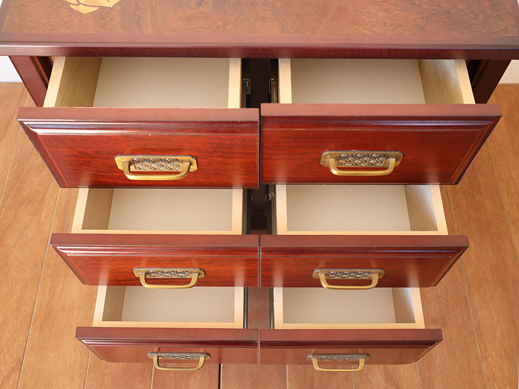 引き出しを分割