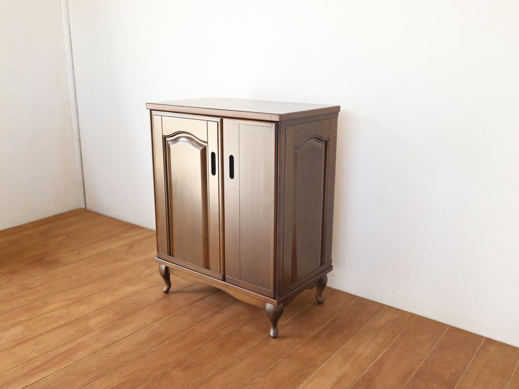 タンス扉を活かしたキャビネット