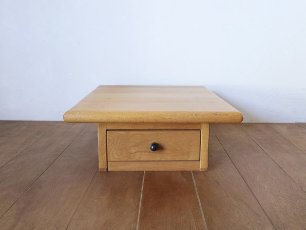 学習机から作ったコーヒーテーブル