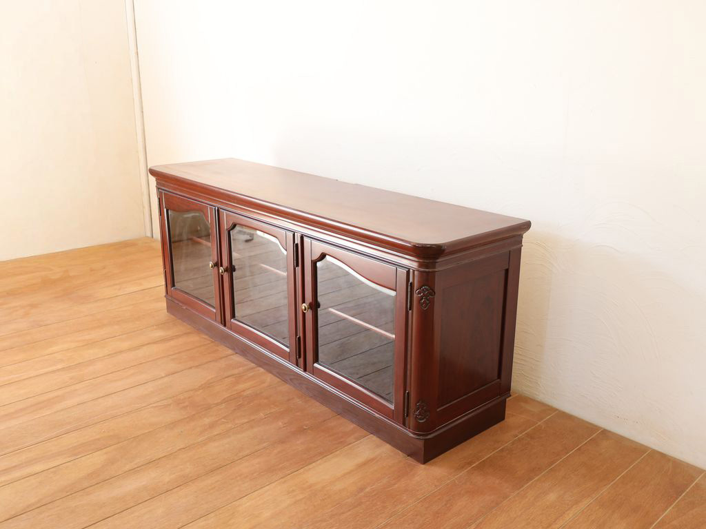 婚礼タンスからリメイクしたテレビボード