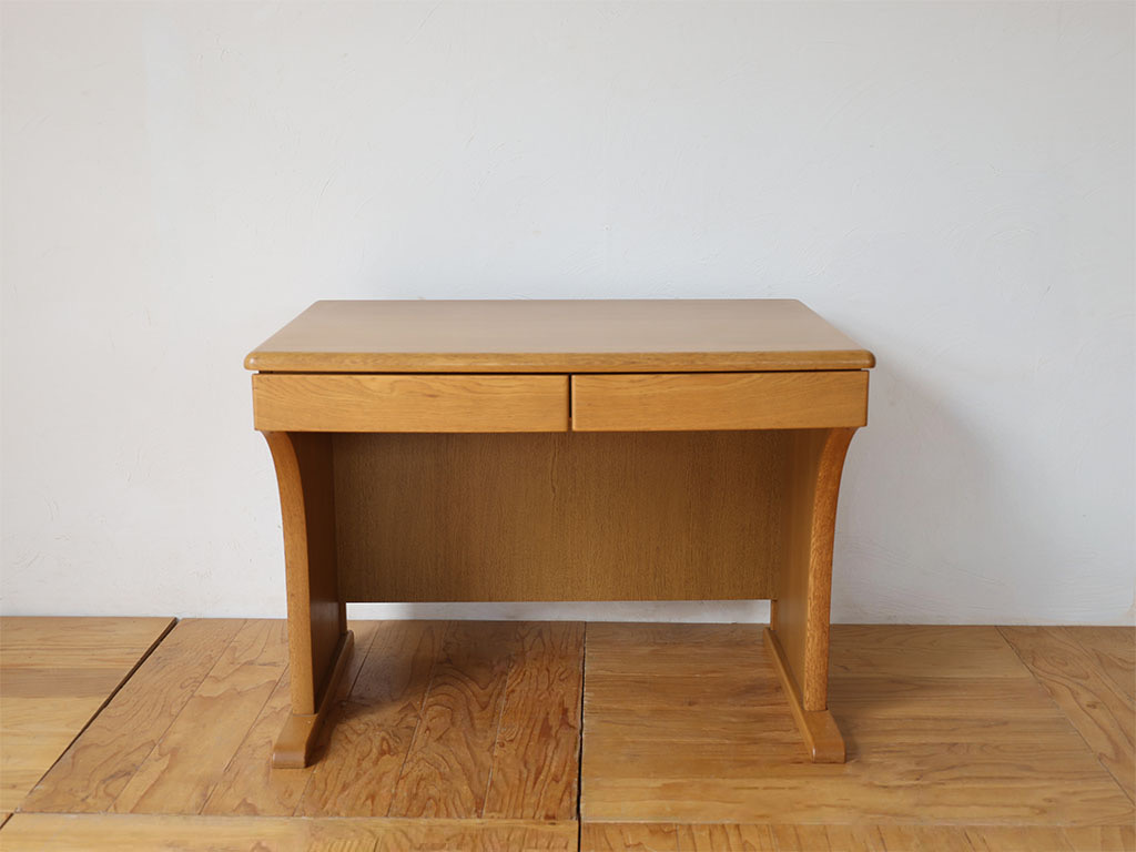 浜本工芸の学習机