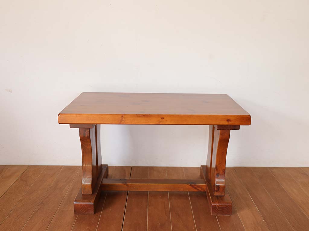 ダイニングテーブルを小さくリサイズ