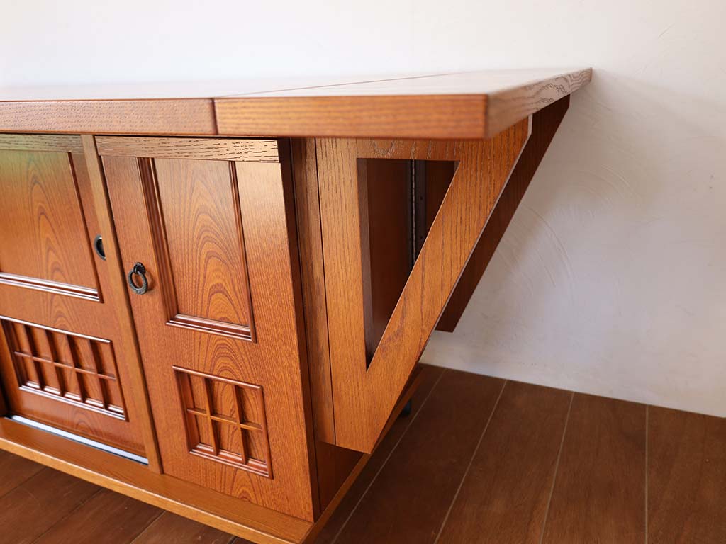 パネルで支える仕様