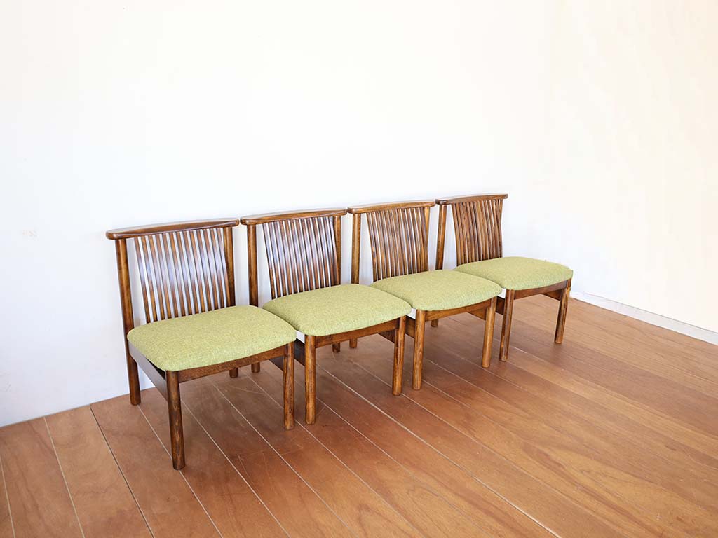 ダイニングチェアの再塗装・生地張り替え