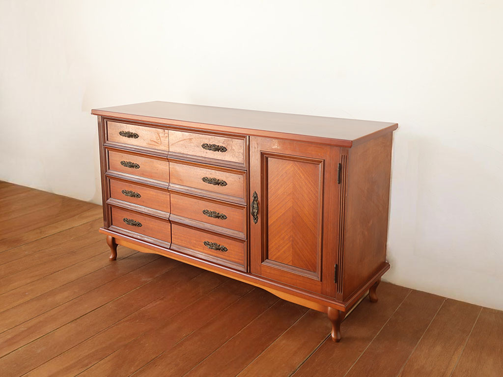 婚礼タンスを小さくしてサイドボードにリメイク