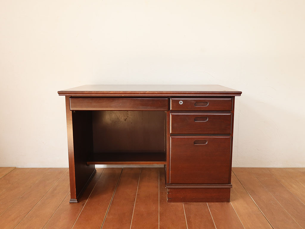 組み立て式にリメイクした学習机