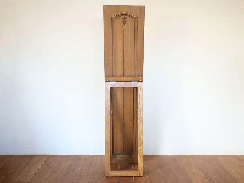 タンス扉をミラーのフレームにした