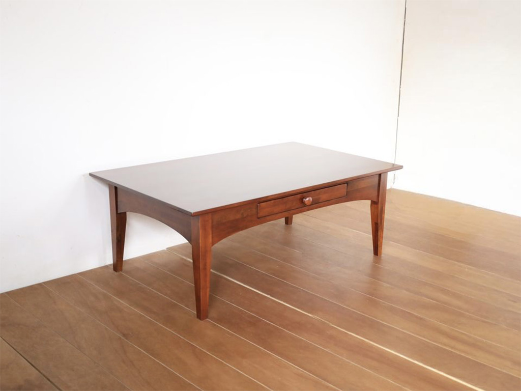 テーブルを再塗装