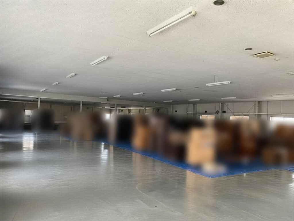 25年越しの場所問題、解決！徳島の四国ベースで大切な家具をお預かりしています