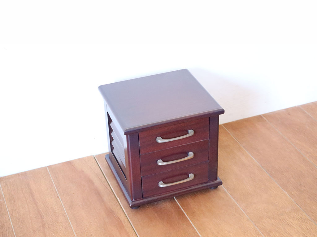 小引き出し