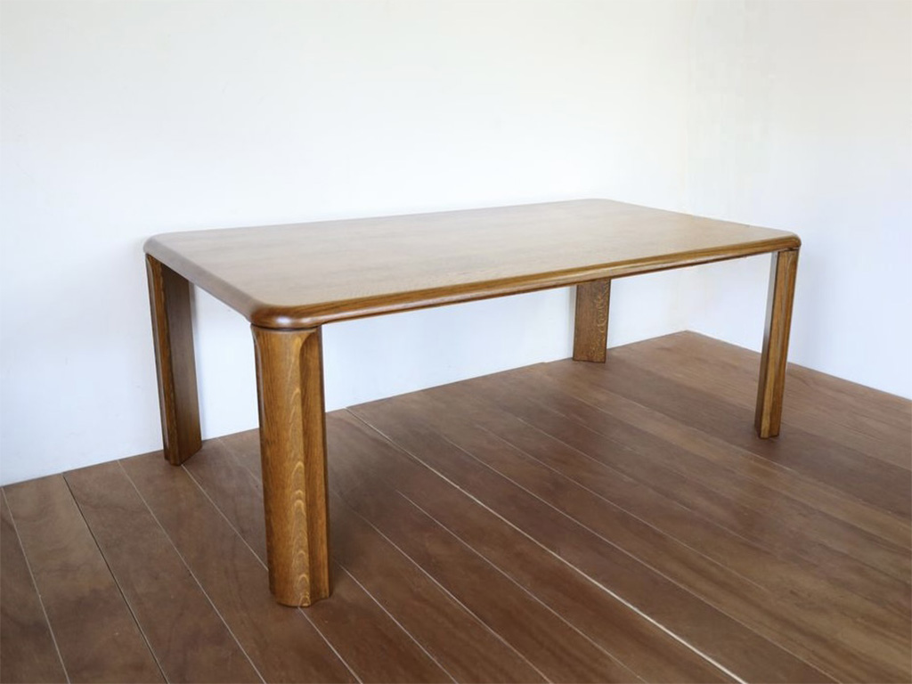 再塗装したダイニングテーブル