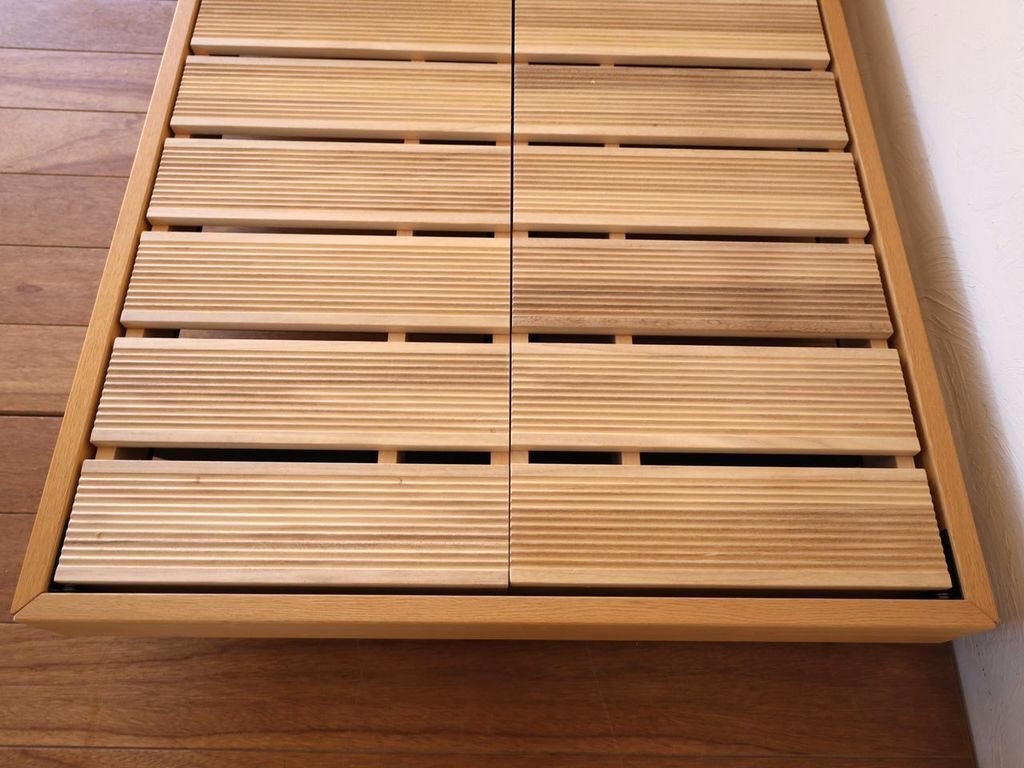 ベッドのすのこもリサイズ