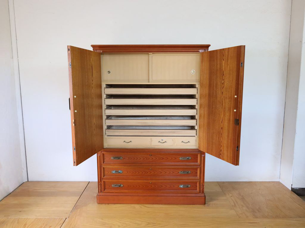 リメイクする前の和タンス