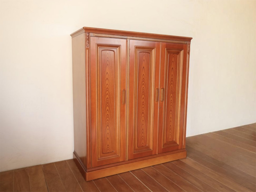 高さが低くなった洋服タンス