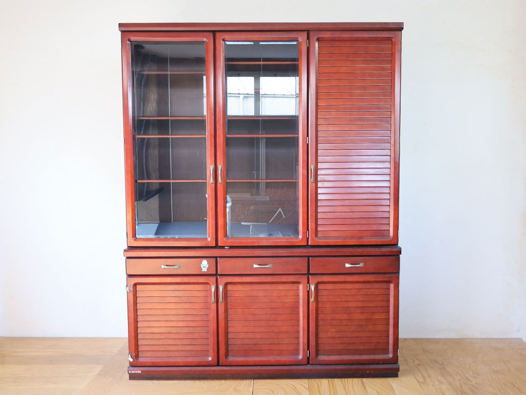 ガラスキャビネット(食器棚)