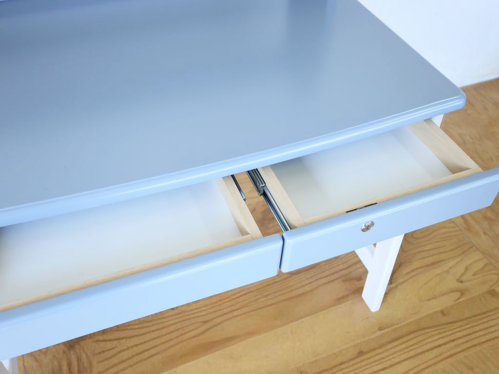 デスクの引き出し