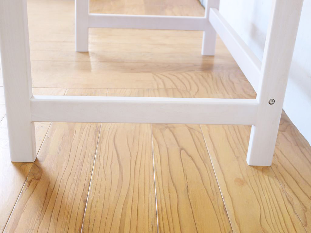 デスクの脚を新しく製作