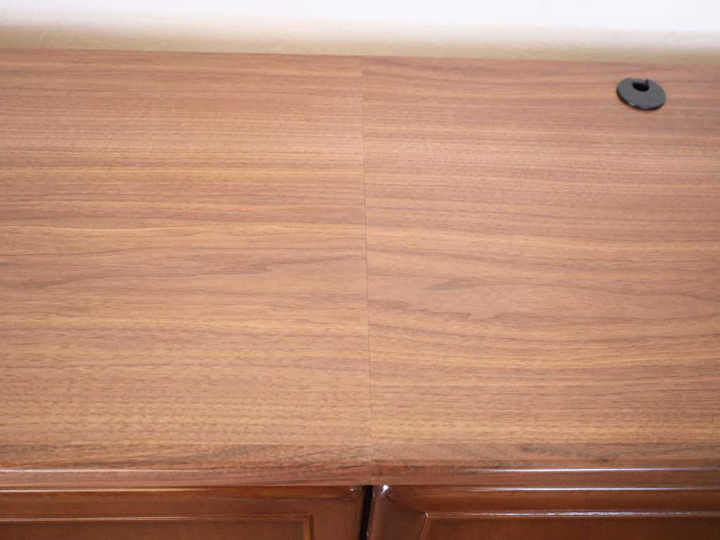 分解できる天板