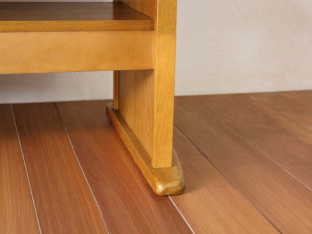 ローテーブルの脚