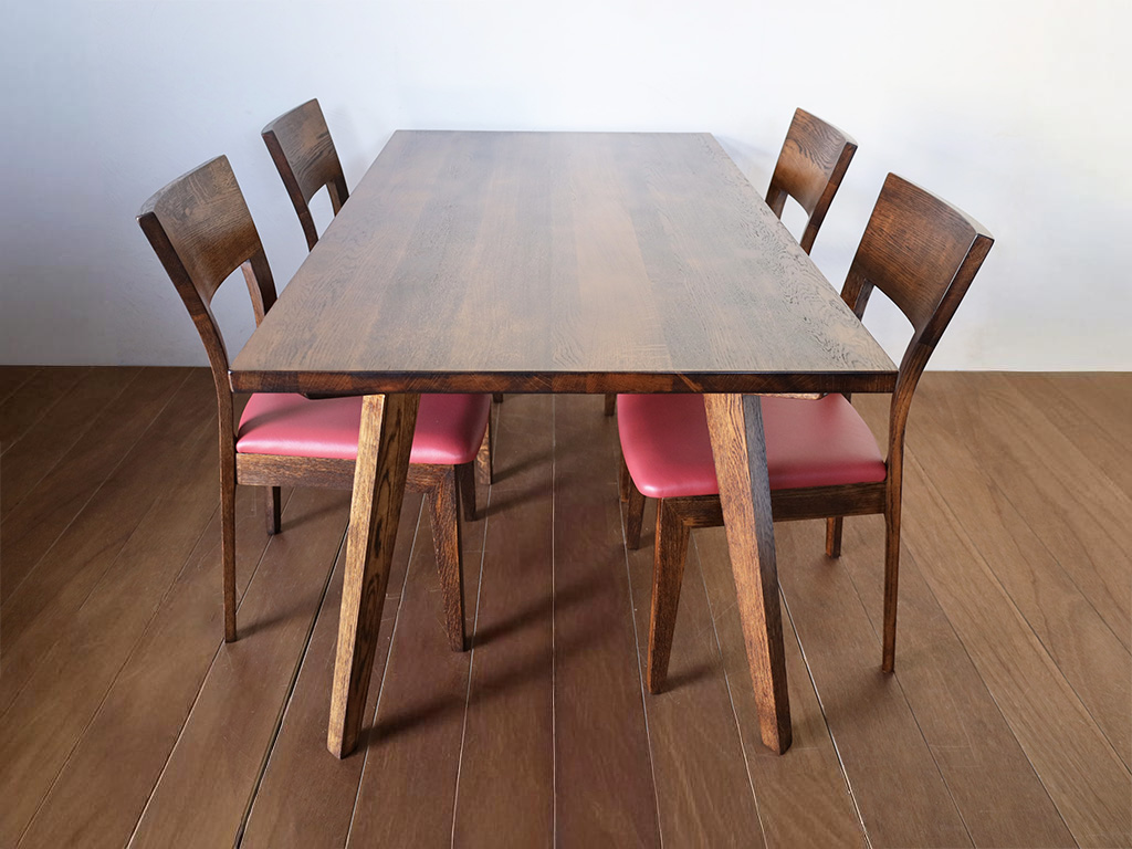 再塗装したダイニングセット