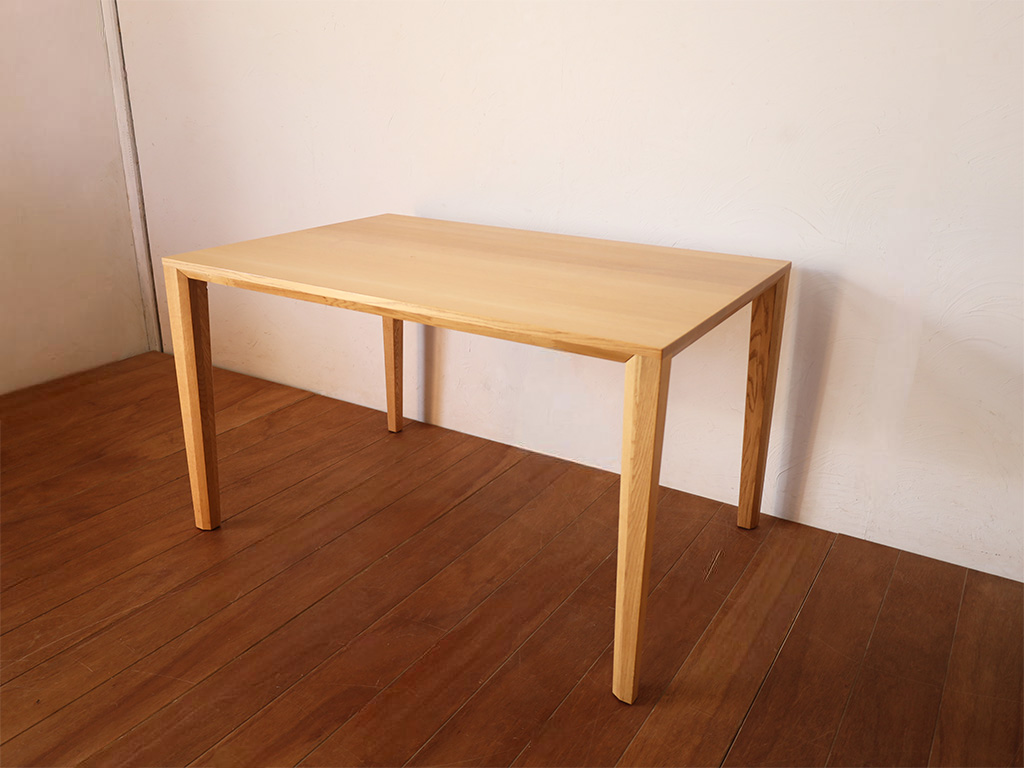 ダイニングテーブルの横幅のみを小さくリサイズした