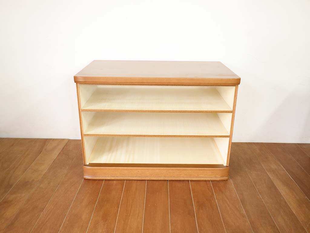 引き出し２段分高さを縮めた