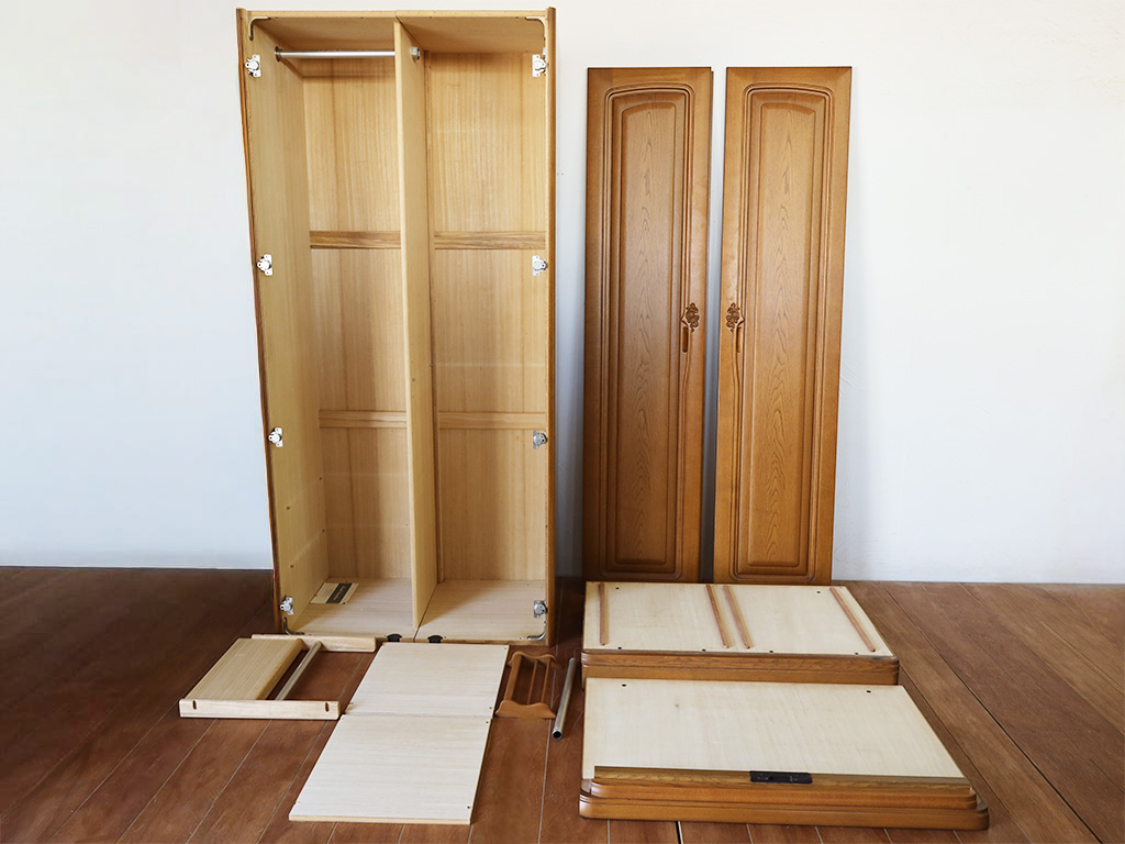 分解した婚礼タンス