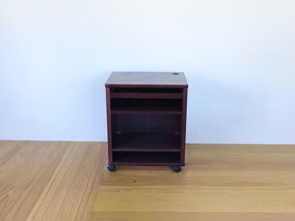 デスクとしても使えるPCワゴン