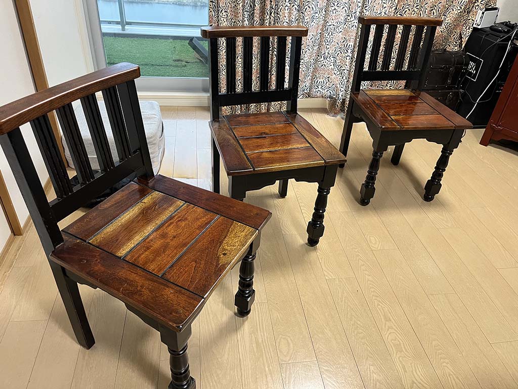 リメイクしたダイニングチェアを納品