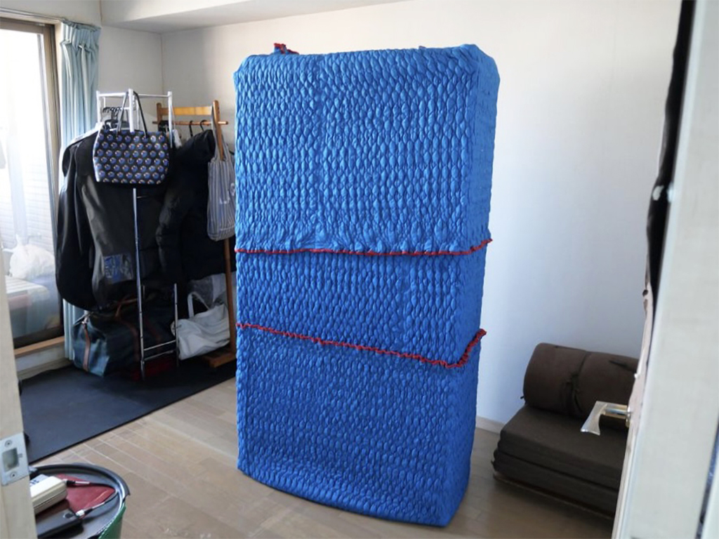 2段ベッドをリメイクして作ったハンガーラックをお客様宅へ納品